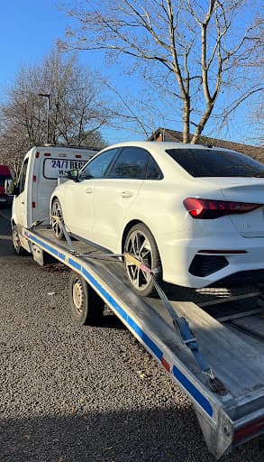 XRecoveries & Breakdown Service — Customer photo