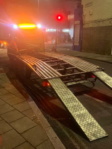 WHOLE LONDON VEHICLE RECOVERY SERVICES — Customer photo