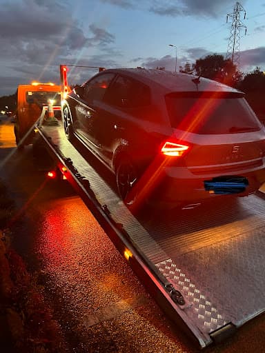Zak's 24/7 Recovery | Car Recovery | Van Recovery | 4X4 Commercial Breakdown Service | Accident Fast Response Birmingham — Customer photo