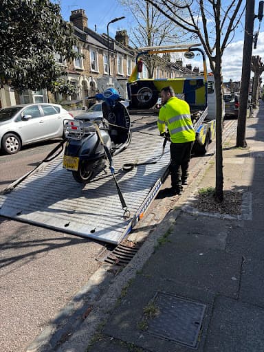 My Car Recovery London — Customer photo