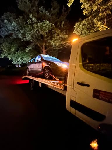 Robs Recovery and Vehicle Transportation — Customer photo