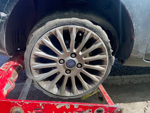 BREAKDOWN RECOVERY READING β Customer photo