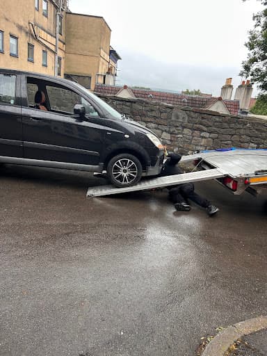 D&S Breakdown Recovery Bristol β Customer photo
