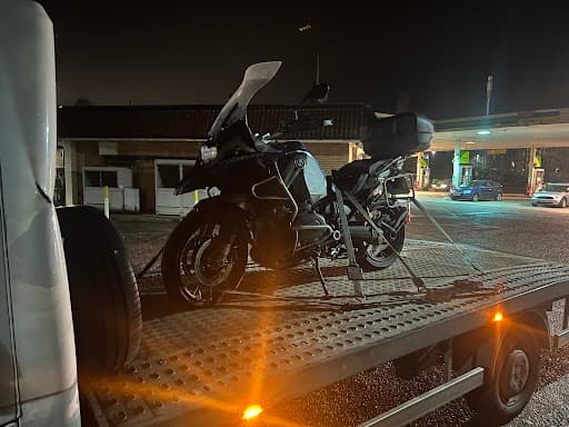 UK TOW LTD β Customer photo