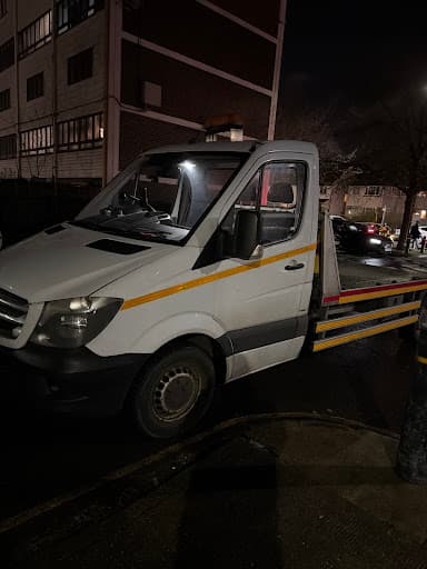 London Auto Towing β Customer photo