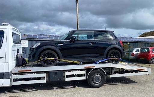 Hk vehicle recovery β Customer photo