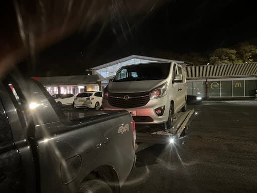 UK TOW LTD β Customer photo